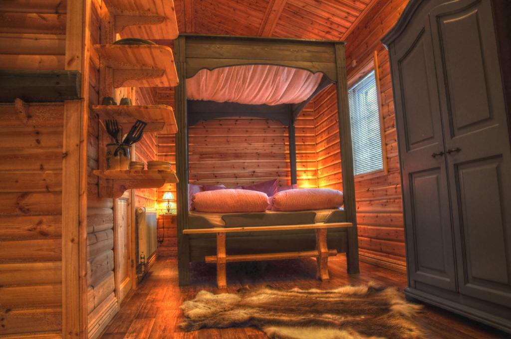 Cottage On Wild River In Lapland/Sweden Karlsten Oda fotoğraf